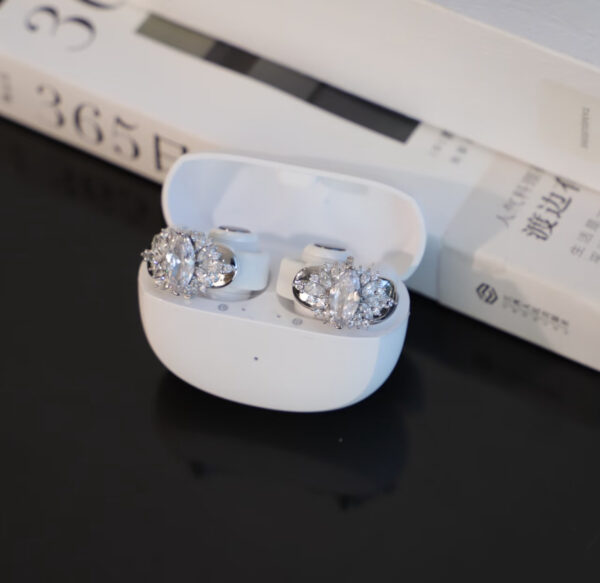 bose ultra earrings