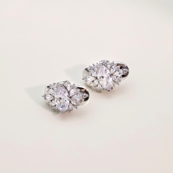 Ear cuffs for bose ultra earrings