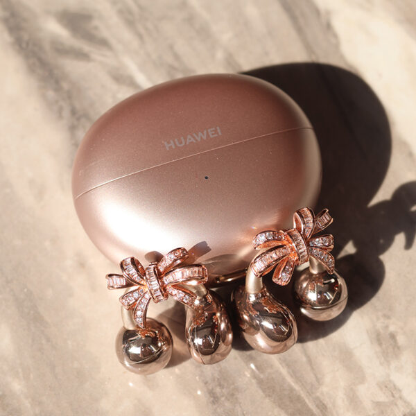 Huawei freeclip earring earbuds