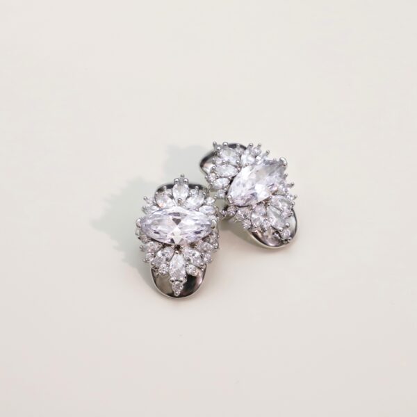 Ear cuffs for bose ultra earrings