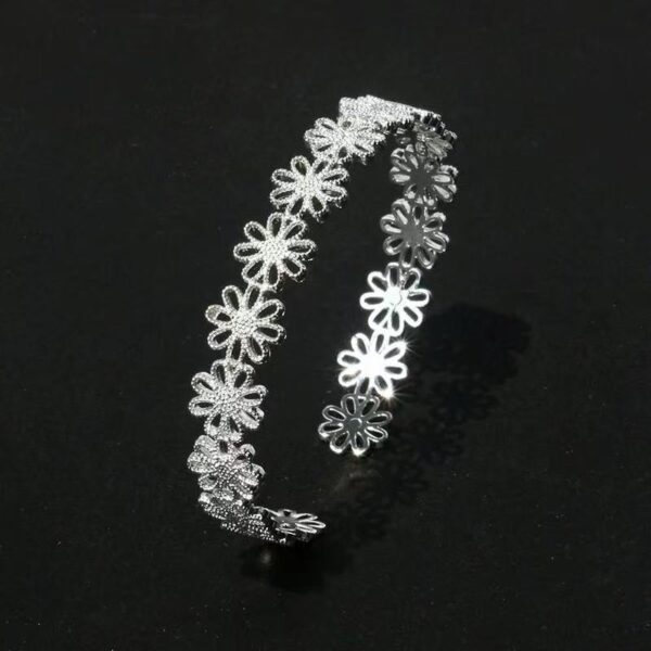 微信图片_20250930161634_442_10 Timeless Silver Bracelets for Women, Bohemian Vintage Jewelry Lace Cuff Bangle, Trendy Bangle Bracelet Stack Wide Stretch Statement