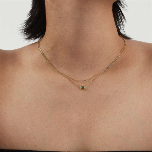 f4 High-End 5A Emerald Zirconia Pendant Gold Plated Brass Necklace Wholesale Jewelry with Zircon As Main Stone for Gift