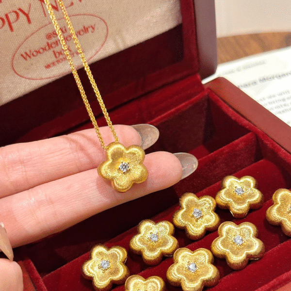 Vintage Luxury 925 Sterling Silver Four Leaf Clover Green Zircon Flower Pendant Necklace Gift for Women