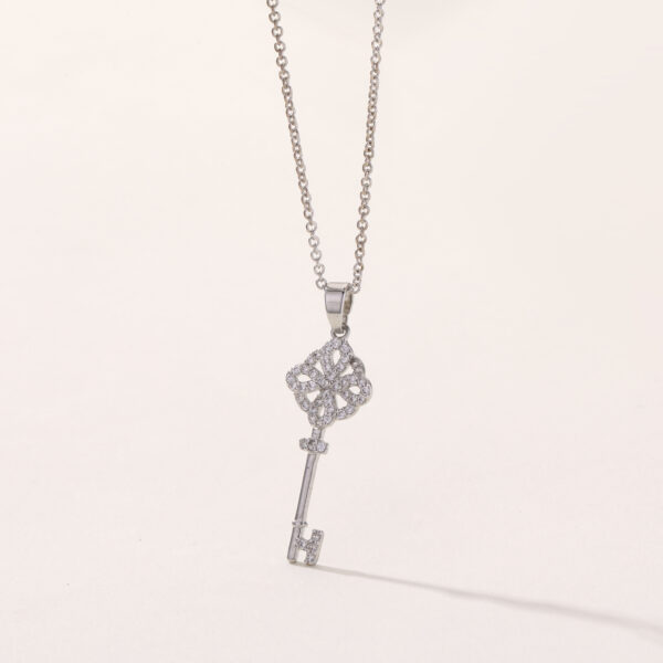 m4 Trendy Accessories 925 Sterling Silver 5A Cubic Zirconia Necklace Waterproof Jewelry for Women