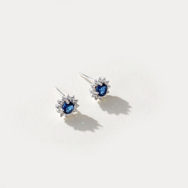 2025 New Style Brass Stud Earrings with Blue Crystal Cubic Zirconia Good Price Fine Jewelry Silver Plated for Gift