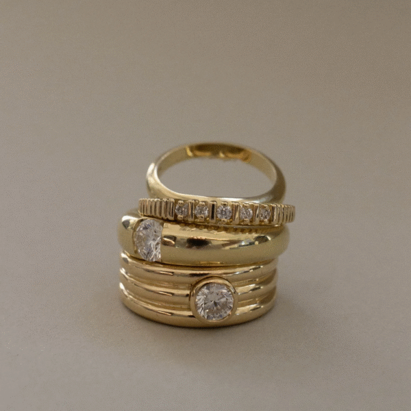 v2 High Quality Chunky Silver Moissanite Women's Wedding Ring New Oval Design Gold Plated Jewelry for Engagement Gift Party