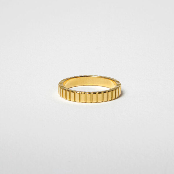 w1 gold ring for women