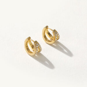 gold earrings