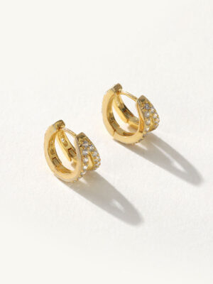 gold earrings