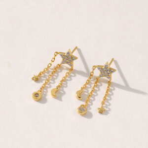 gold earrings