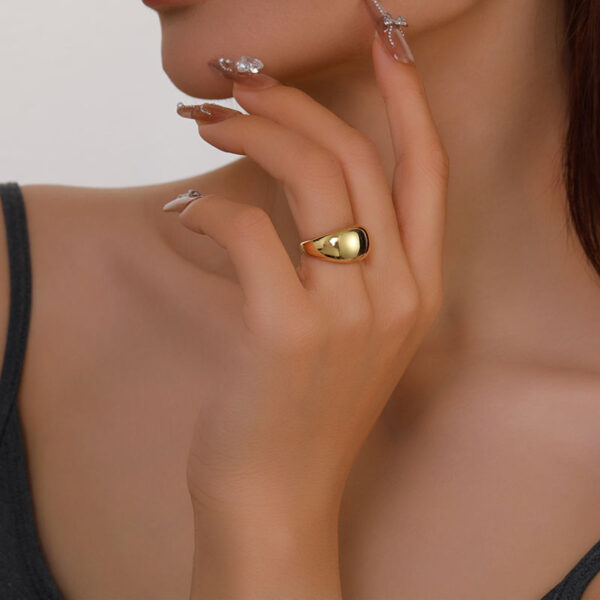 Luxury Women's Turkish Eye Pure Copper Bracelet, Brass Charm Gold Bracelets for Women with Cubic Zirconia, Customizable Factory High Quality Trendy Chain Link Jewelry