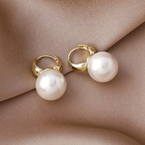 2025 Trendy Wholesale Classic Pearls Hoops, Fashionn Gold Planted Pearl Earrings, Gold Jewelry for Women Girls Gift