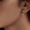 Women's Simple Diamond Gold Earrings, Fashionable Brass Hoop Earrings, Elegant Fine Jewelry with Zircon