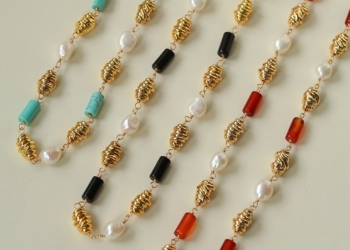 Vintage Twisted Flower Long Ladies Gold Necklace, Light Luxury Blue Spruce Layered Sweater Chain