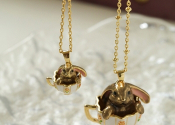 CuteTea Cup Rabbit Ladies Gold Necklace , Romantic Rabbit Sweater Necklaces for Women