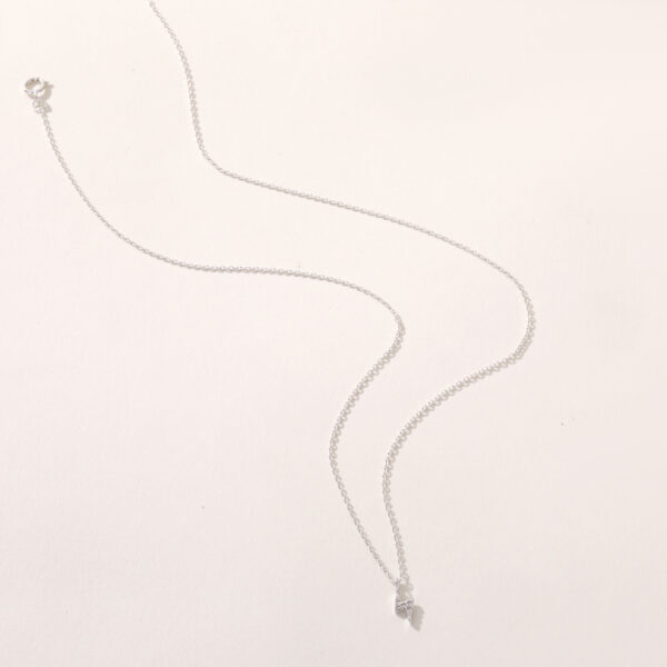 Fashionable Brass Necklaces for Women, Exquisite Lightning Bolt Pendant Necklace, Gold Planted Zirconia Stylish Trendy Wedding Gift