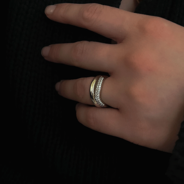 Stylish Gold Plated Brass Engagement Rings, Wave Shaped Gold Dainty Diamond Ring, Sparkling Zirconia Trendy Women's Jewelry