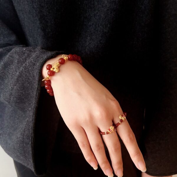 2026 Year of the Fire Horse  Accessory, Gold Horse Charm Jewelry Set for Luck, Red Agate Protection New Year Gifts