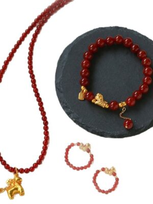 2026 Year of the Fire Horse  Accessory, Gold Horse Charm Jewelry Set for Luck, Red Agate Protection New Year Gifts