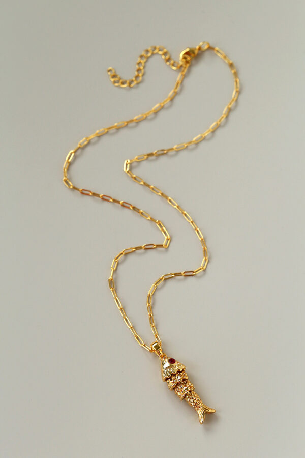 European and American Fashion Vintage Choker Necklace, Delicate Layered Fish Pendant Charm Necklace,Brass Electroplated Neck Chain for Women